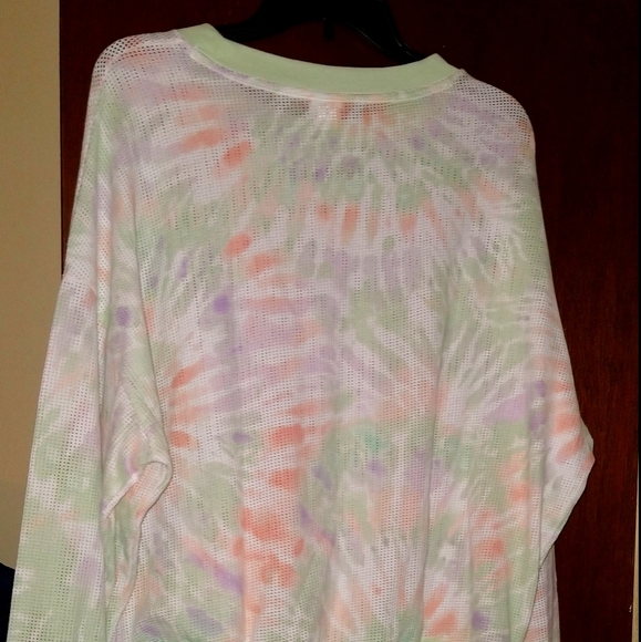 PINK Victoria's Secret Tops - VS pink tie dye crew